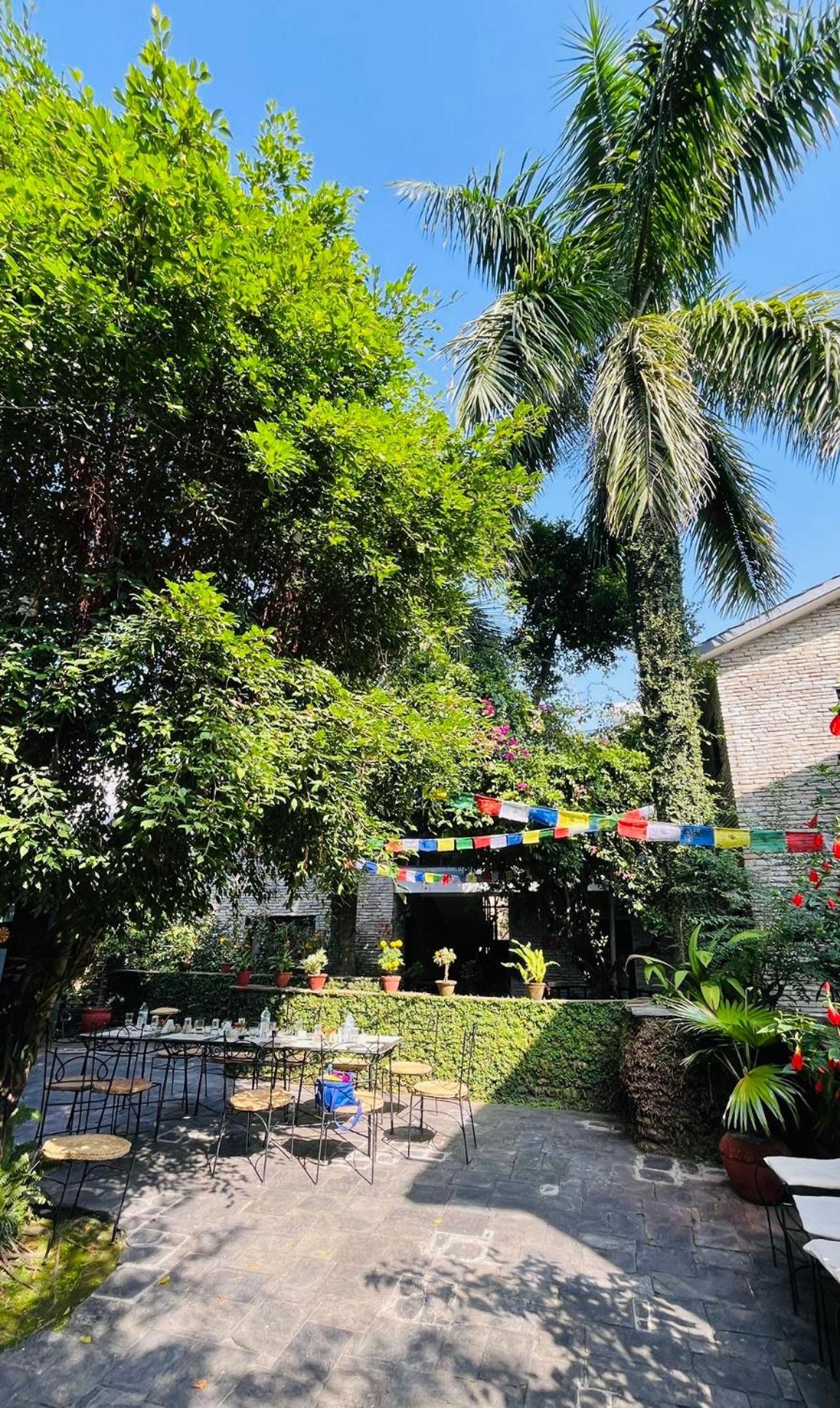 Mum'S Garden Resort Pokhara Exterior photo