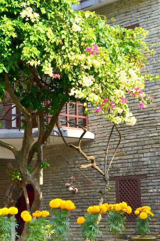 Mum'S Garden Resort Pokhara Exterior photo