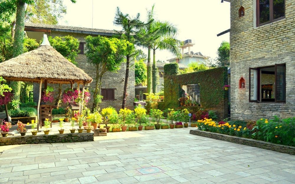 Mum'S Garden Resort Pokhara Exterior photo