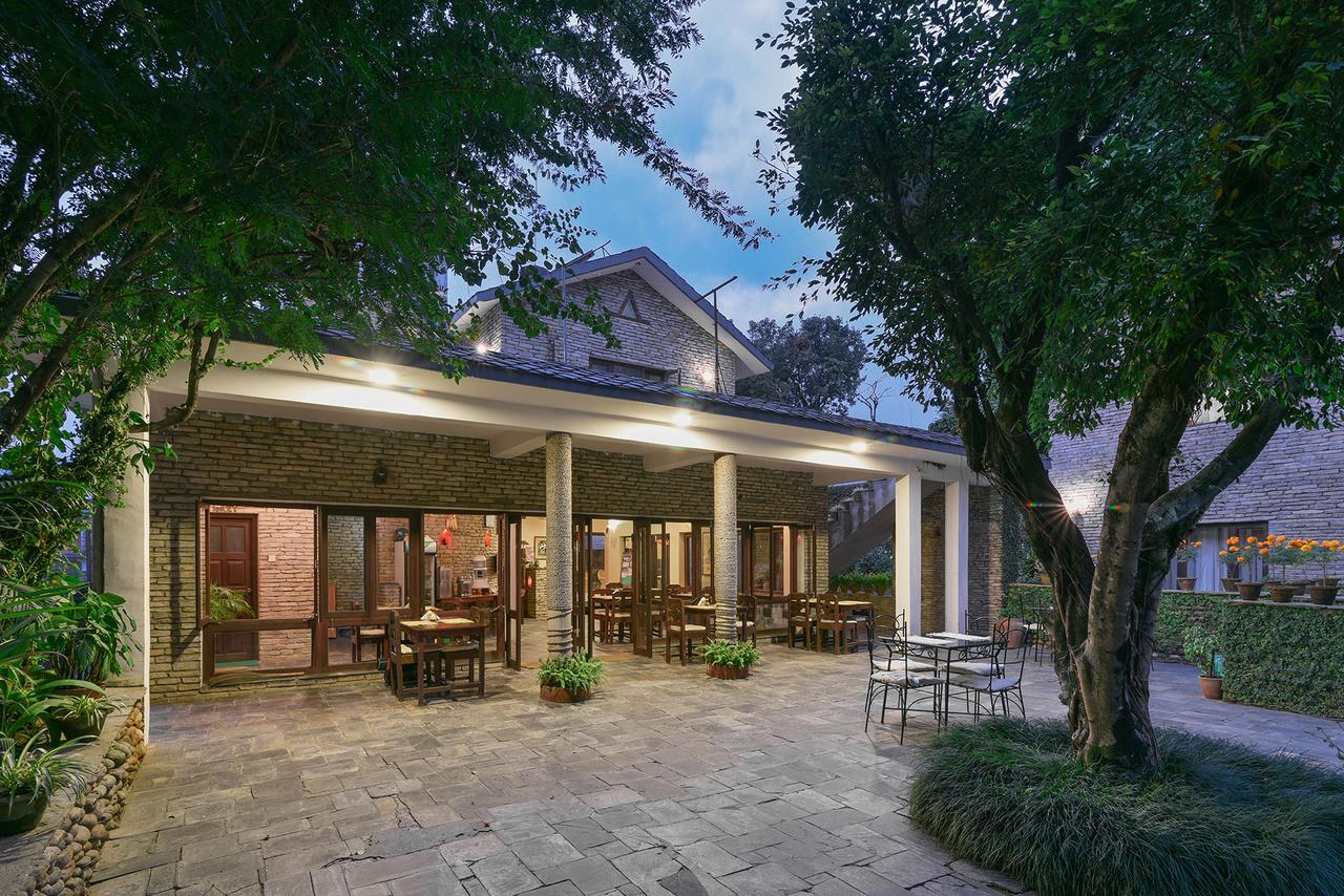 Mum'S Garden Resort Pokhara Exterior photo